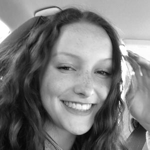 Meet your Posher, Aliya